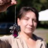 bal w ogrodzie wisior metaloplastyka